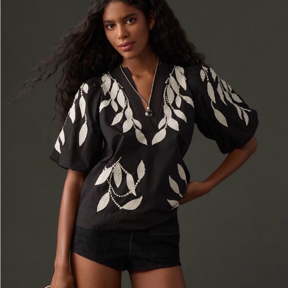 Gorgeous NWT ANTHROPOLOGIE Top XS
